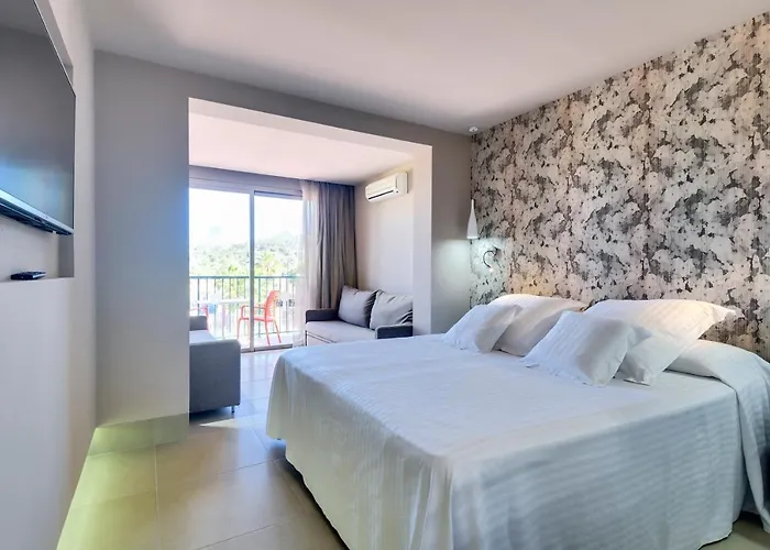 Occidental Ibiza